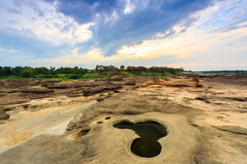 Unseen Thailand grand canyon sam pan bok at ubonratchathani