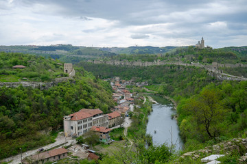 Fototapeta na wymiar Veliko Tarnovo Panorama
