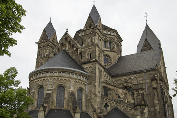 Fototapeta na wymiar Herz-Jesu-Kirche in Koblenz, Deutschland