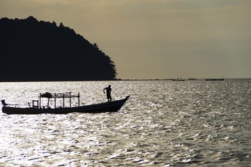 ガパリビーチの夕日。ミャンマー