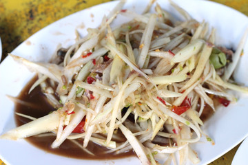 Papaya salad in the dish