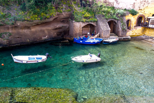 Porticciolo di Ventotene Latina