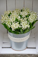 delikatny bukiet konwalii