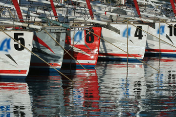 Fototapeta na wymiar yachts at anchor