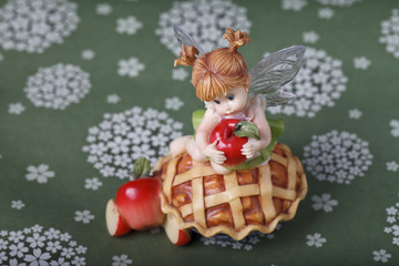 little fairy sculpture