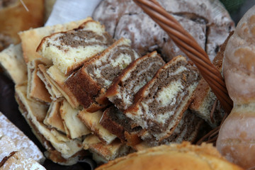Walnut rolls