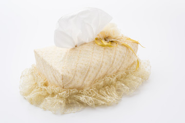lacework box of tissues