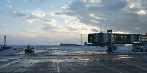 Aeroporto dopo la tempesta