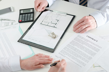 Client signing a real estate contract