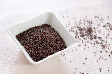 black mustard seeds