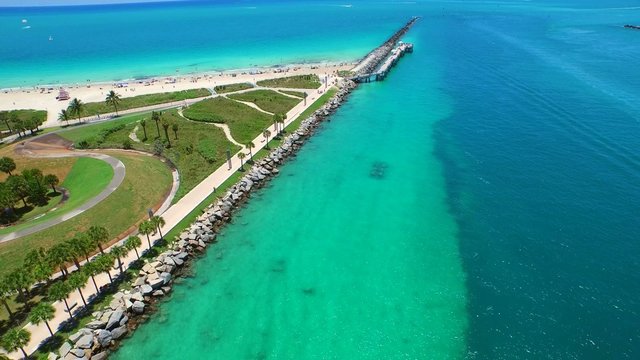 Aerial video of South Pointe Park Miami Beach 4k