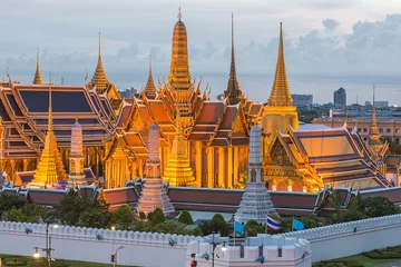 Foto op Canvas Wat Phra Kaew at night in Bangkok, Thailand © ake1150
