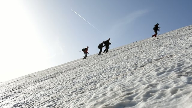 karlı dağları tırmanış&tırmanış ekibi