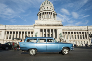 Fototapeta na wymiar Havana Cuba Capitolio Building with Vintage Car