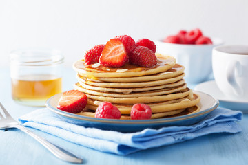 pancakes with berry and honey