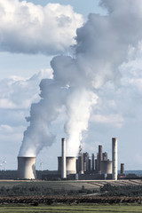 Fototapeta na wymiar Smoke emission from a brown coal power station.