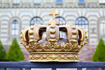 Crown