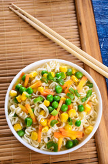 Noodles with vegetables