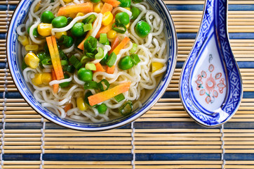 Noodles with vegetables