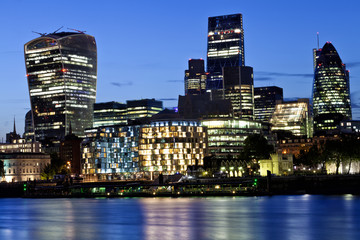 Fototapeta na wymiar Night cityscape of London famous modern skyscrapers