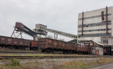 Fototapeta na wymiar Train under loading of coal