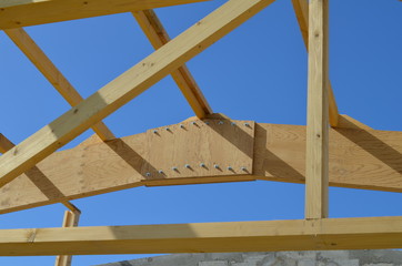 Bâtiment industriel en construction.