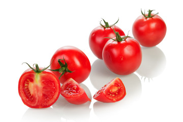 Red tomatoes slices