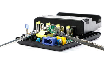 simple repair of electronic devices