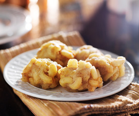 fried macaroni and cheese balls