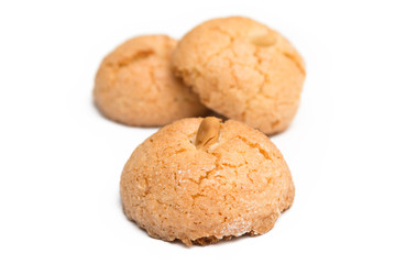 Amaretti, Dolce italiano