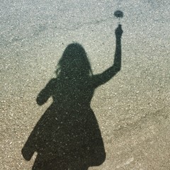 Ombra di ragazza
