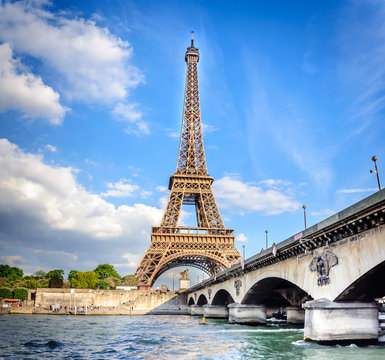 Tour Eiffel et pont d'Iéna