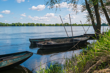 Naklejka na ściany i meble Boats on the Loire