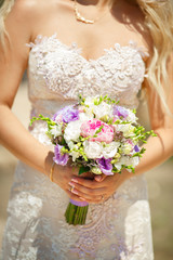 Obraz na płótnie Canvas wedding flowers bride bouquet