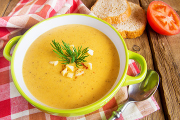 Lentil cream soup