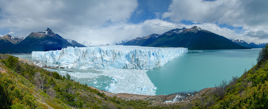 Perito Moreno Glacier panorama, lago Argentino
