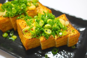 焼き厚揚げ