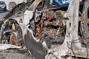 &eacute;pave incendi&eacute;e