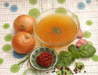 Gemüsebrühe