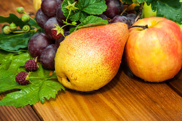 Pear and grapes