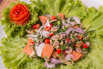 spicy salmon Fresh salad In bold is the Asian counterpart.