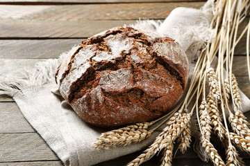 Black bread on a napkin