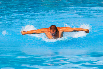 butterfly swim style