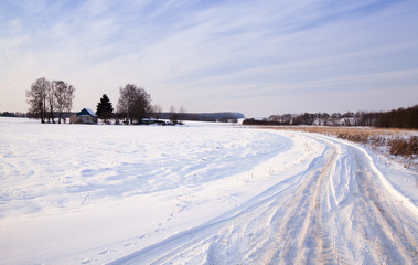 Fototapeta na wymiar the winter road 