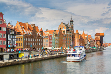 Fototapeta na wymiar Cityscape on the Vistula River in Gdansk, Poland.