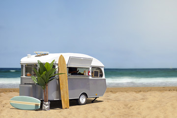 Food truck caravan on the beach - 84123427