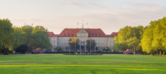 Budynek Urzędu Miasta Szczecin © Mike Mareen