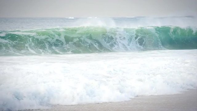 Ocean waves crashing on the shore