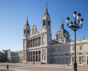 Fototapeta na wymiar Almudena Cathedral,Madrid