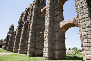 Obraz premium Pillars and arches of Merida Aqueduct